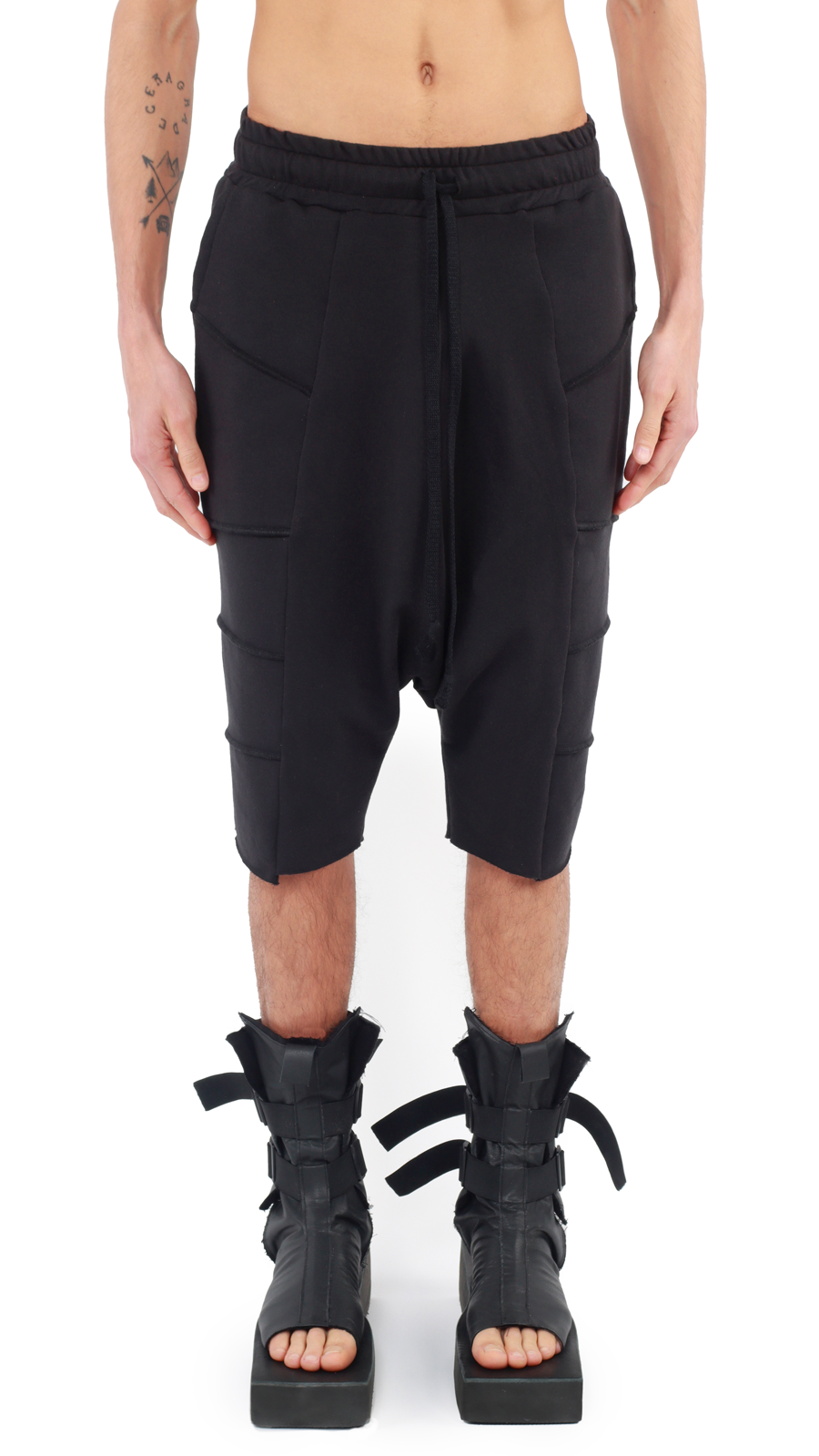 SHORTS LOCO ONE DESIGN NUMERO 67